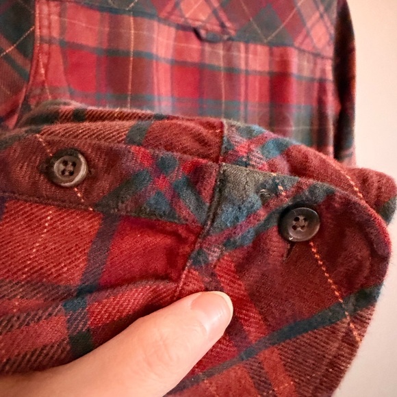 Roots Canada Heritage Plaid Flannel Shirt – Corduroy Elbow Patches – Size Small - Picture 8 of 8
